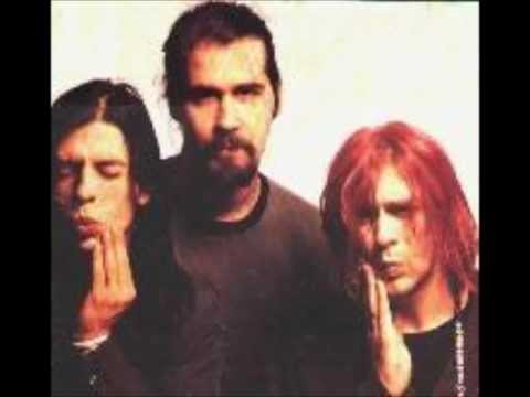 Nirvana – Stay Away [HQ]