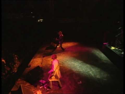 Nirvana – On A Plain (Live at Reading 1992)